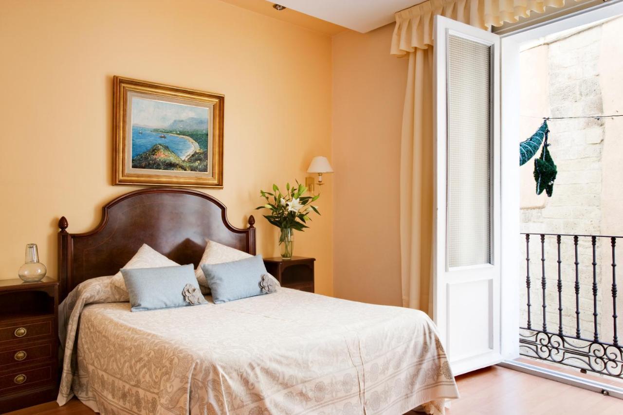 Hotel Roma Valladolid Room photo