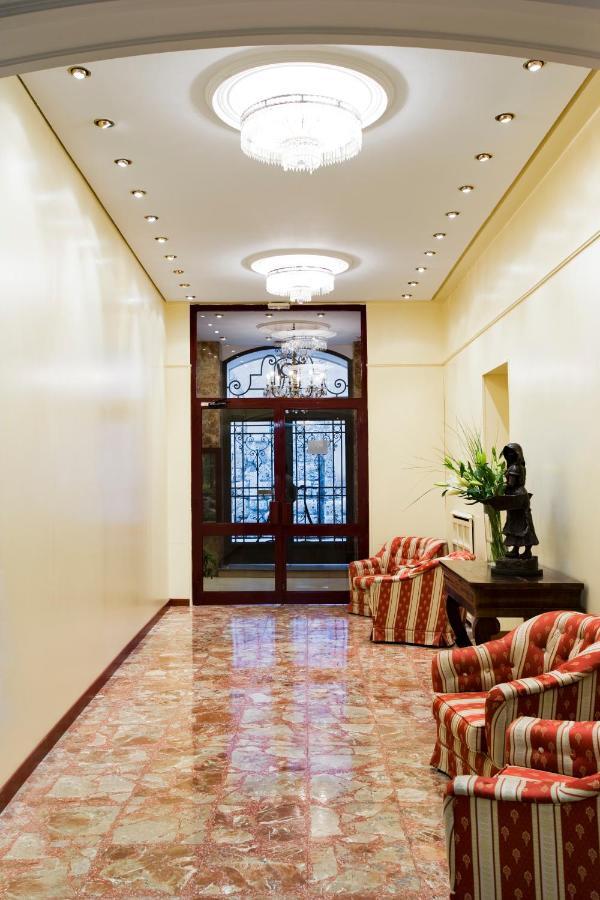 Hotel Roma Valladolid Exterior photo